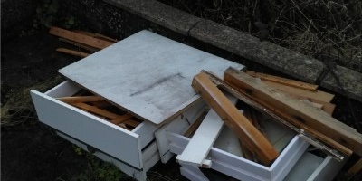 waste-removed-cardiff-56D481E08C-BD05-324B-CAC6-83860526CBA5.jpg