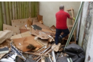 builders-waste-coychurch-road-bridgend-5309DAA85-2333-0FA4-7605-C06AE8F07708.jpg